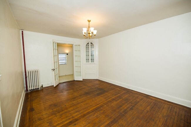 Building Photo - 2026/2027 JHU Off-Campus 5bd/2ba Rowhome w...