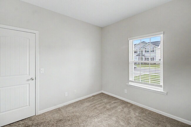 Building Photo - 454 Brightleaf Cir