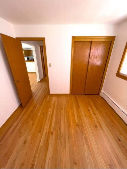 Building Photo - 3602 Clarence Ave