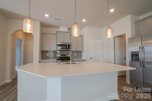 Building Photo - 1406 Caracara Ct