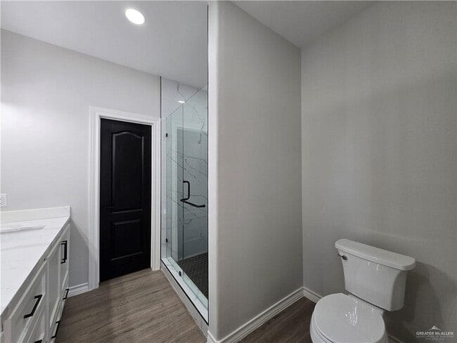 Building Photo - 19 Cragon Rd