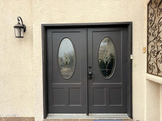 Building Photo - 317 Zenith Dr