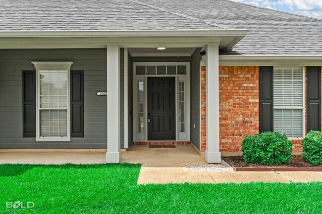 Building Photo - Check Out this 3 bed 2 bath in Bossier!!