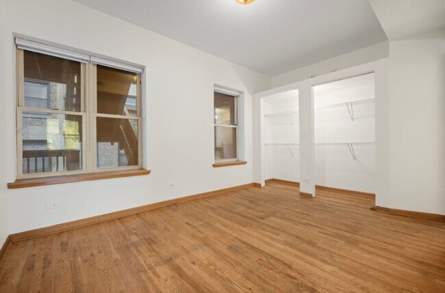 Building Photo - Spacious 2-Bedroom, 2-Bath Condo AVAILABLE NOW