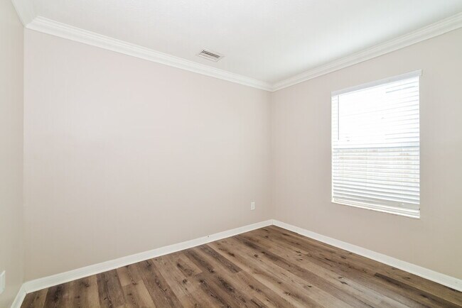 Building Photo - 354 Morning Creek Cir