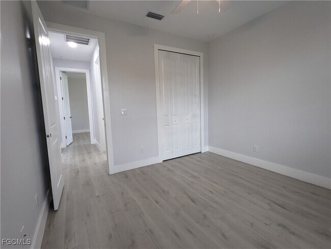 Building Photo - 3027 SW 16th Pl