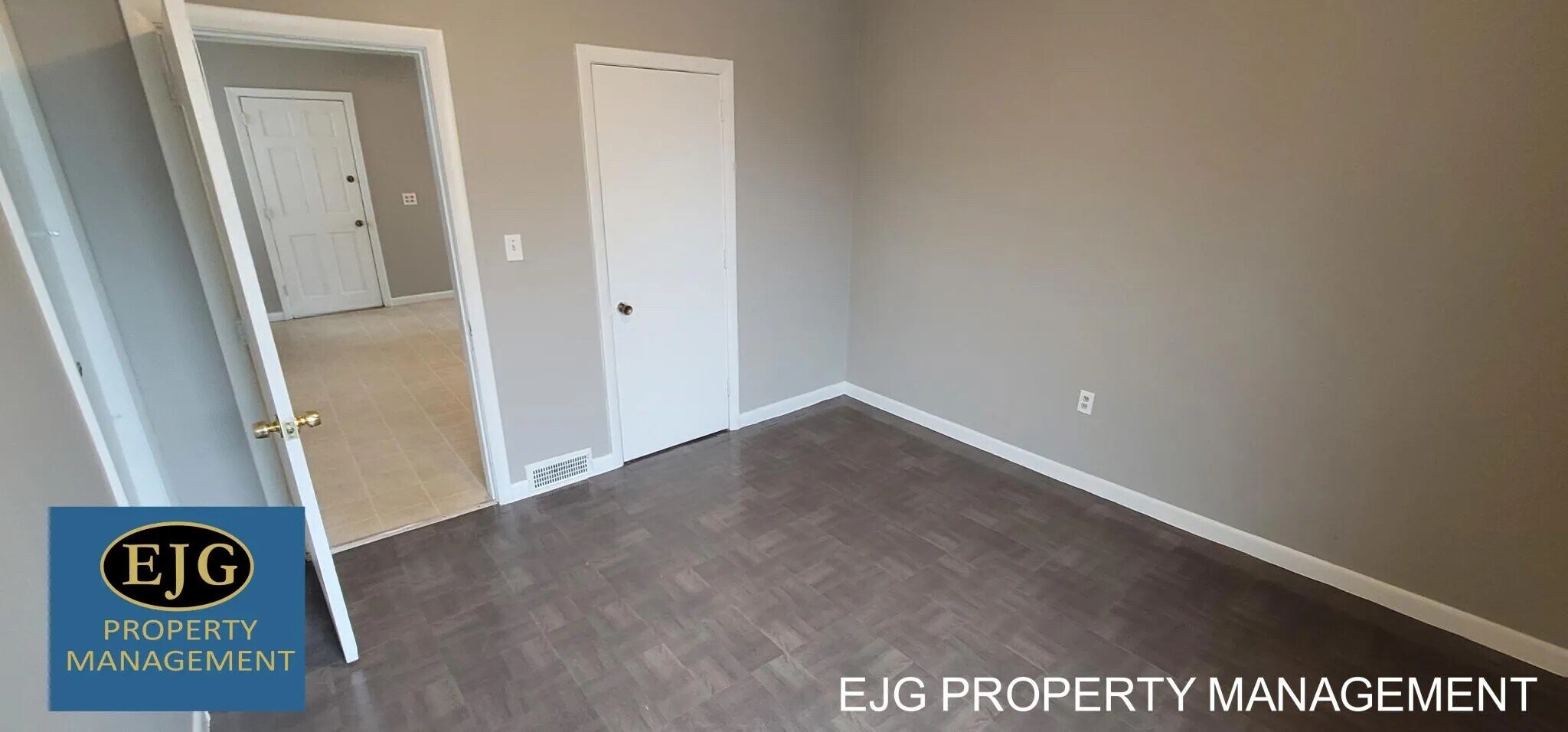 Building Photo - 454 Dubuque St