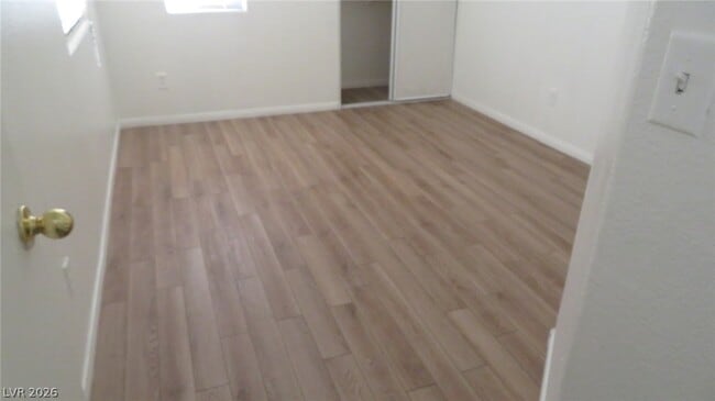 Building Photo - 3014 Sunrise Bay Ave