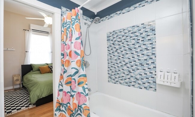 Building Photo - 1212 39th St