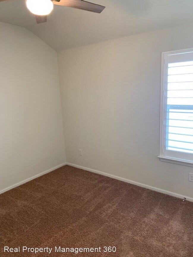 Building Photo - 4 br, 2 bath House - 10037 Huntersville