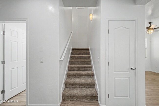 Building Photo - 2879 Claire Dr