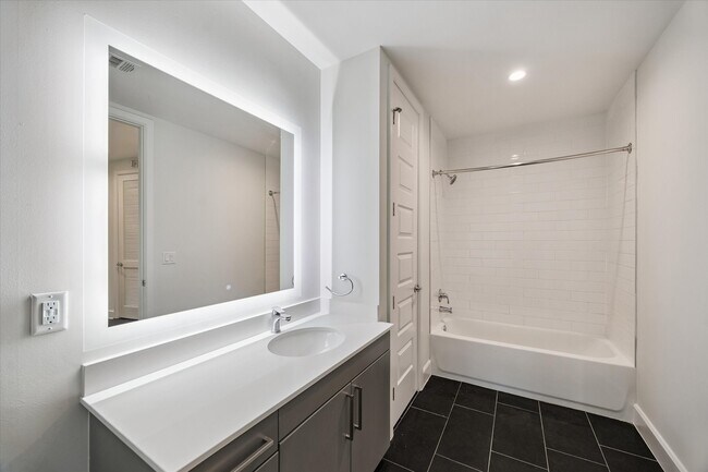 Building Photo - 2000 Hughes Landing Blvd