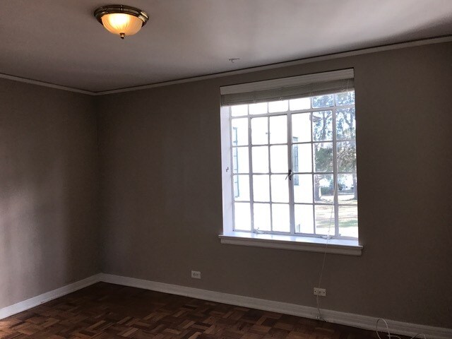 Building Photo - 1700 N Elm St