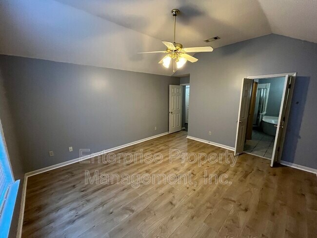 Building Photo - 6986 Parkbrook Ln