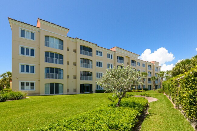 Building Photo - 35 Harbour Isle Dr W