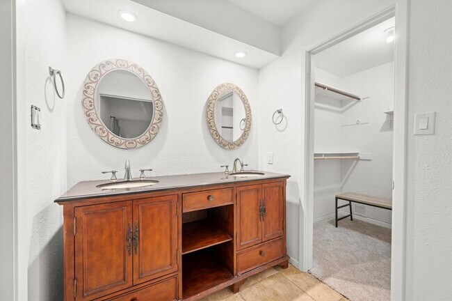 Building Photo - 7002 Firewheel Hollow
