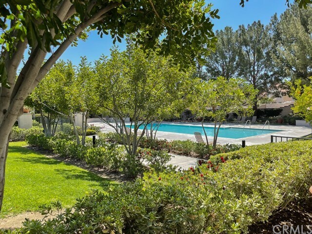 Building Photo - 1505 Ismail Pl