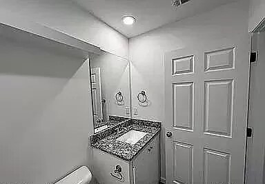 Building Photo - 244 Skylane Dr