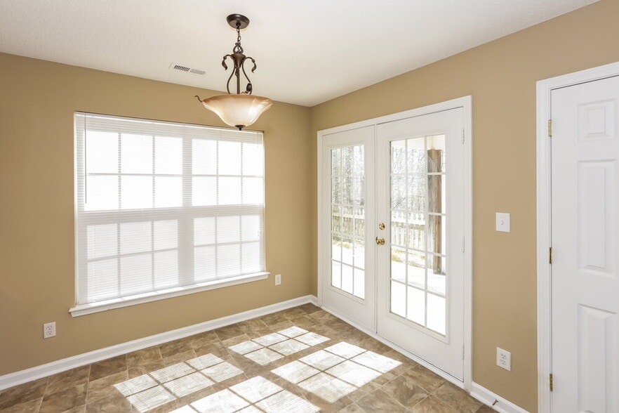 Building Photo - 14327 O'Casey Ln