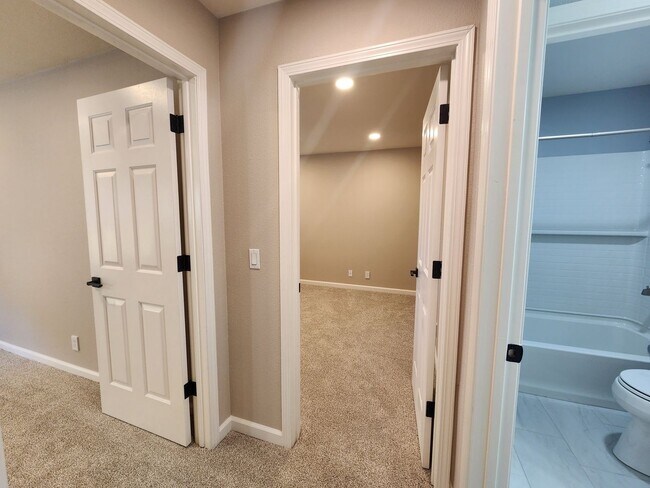 Building Photo - Home For Rent in Caughlin Ranch Reno