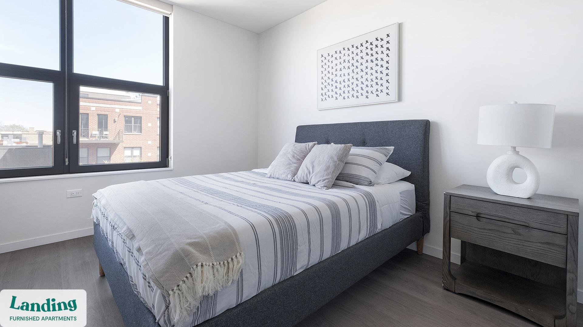 Building Photo - 2480-2522-2522 N Milwaukee Ave