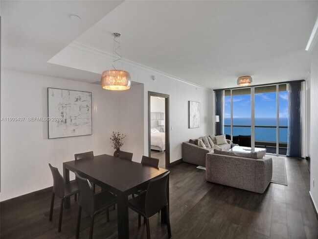 Building Photo - 17875 Collins Ave