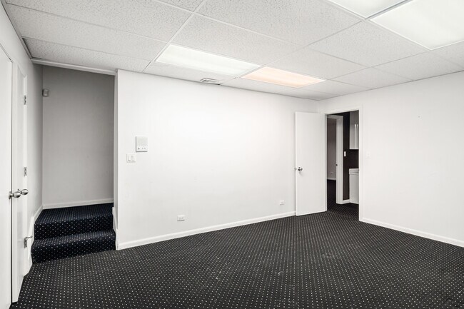 Building Photo - 22929 N Woodcrest Ln