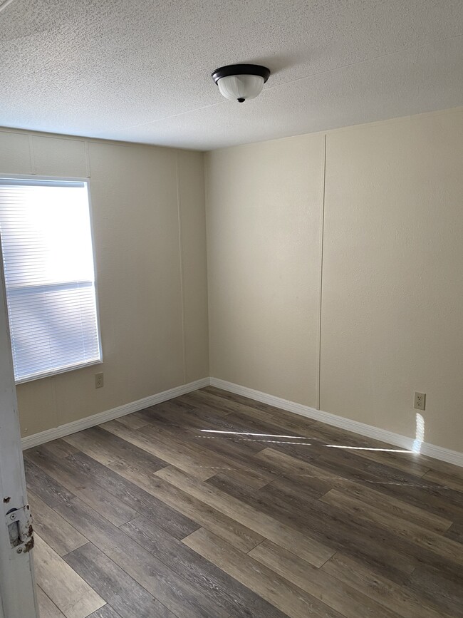 Building Photo - Live Oak Terrace- Lot 50
