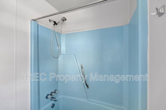 Building Photo - 848 Savage Rd