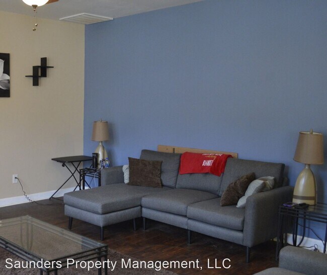 Building Photo - 4981 Wyngate Village Dr