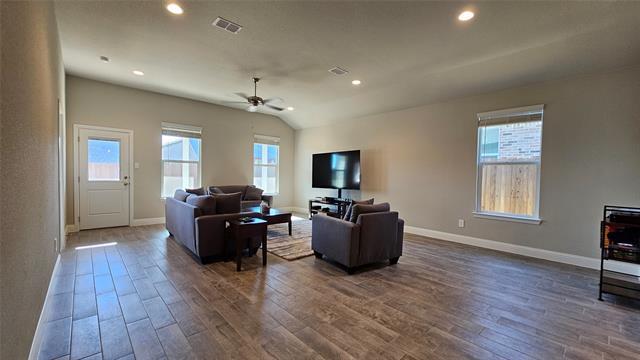 Building Photo - 1405 Razorbill Rd