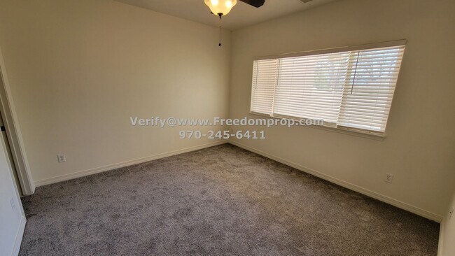 Building Photo - Great 2 Bedroom 2 Bath Duplex