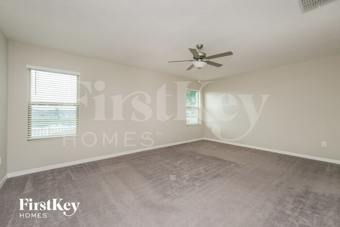 Building Photo - 10501 Fairy Moss Ln