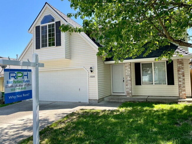 Building Photo - Spacious 4-Bedroom, 2.5-Bath Home with Deck, Fireplace & Updated Kitchen