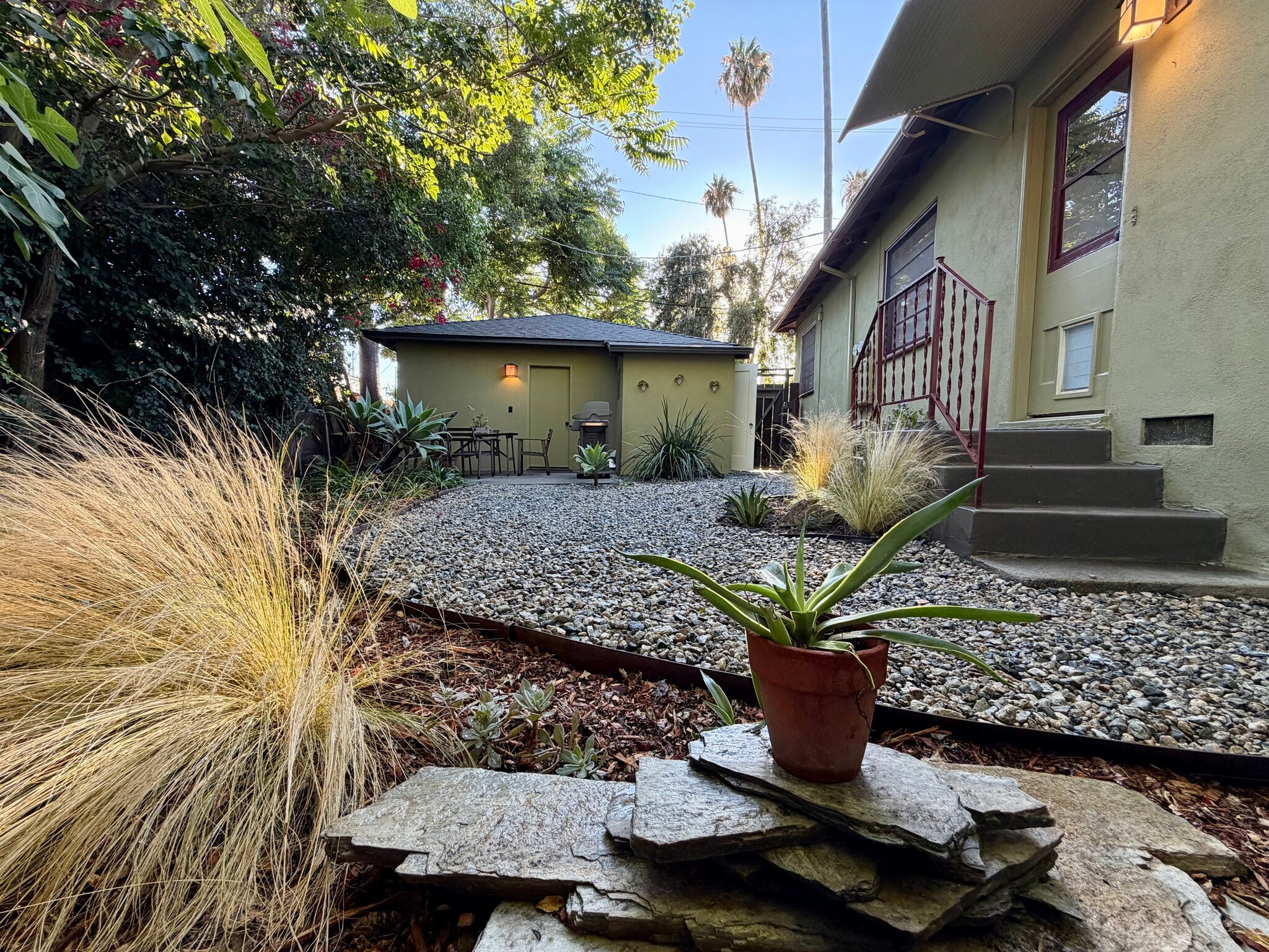 Yard - 2101 Laverna Ave