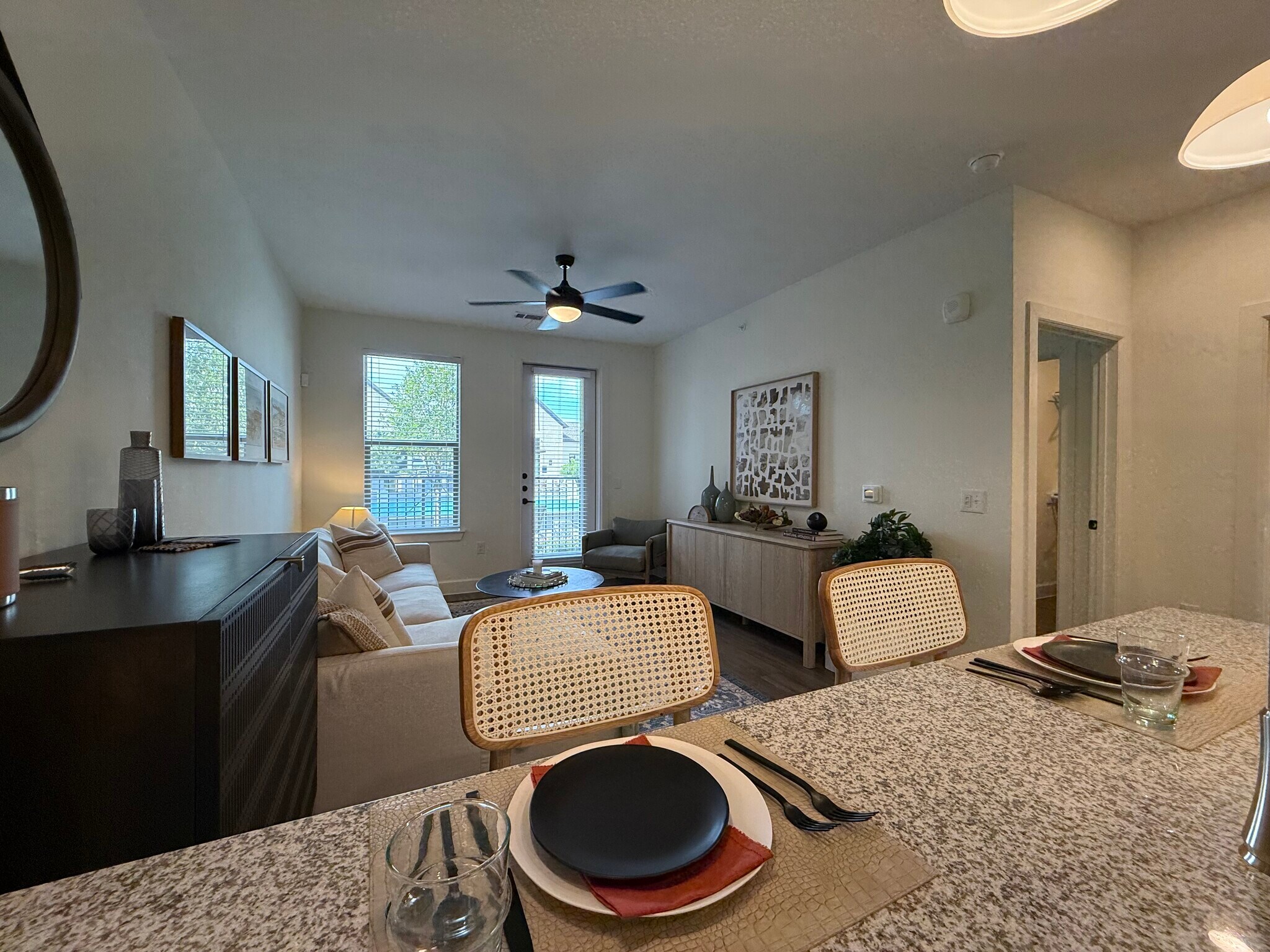 Building Photo - 3144 Gorge Way
