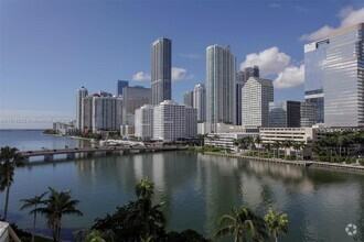 Building Photo - 701 Brickell Key Blvd