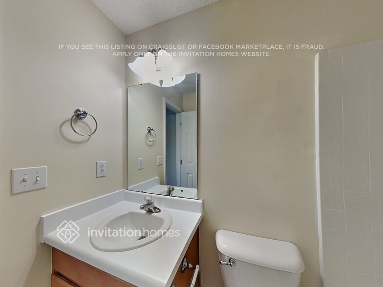Building Photo - 301 Cline Falls Dr