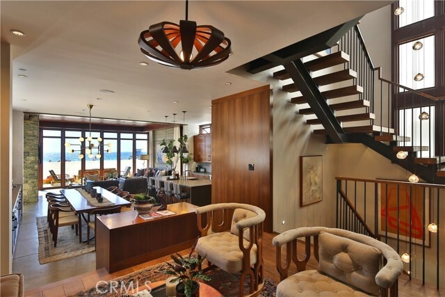 Building Photo - 3124 The Strand