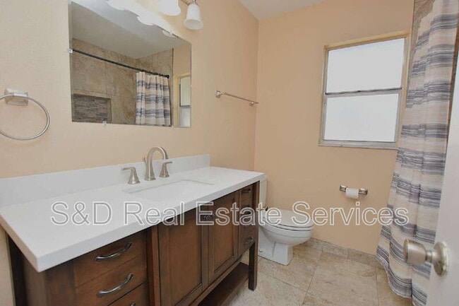 Building Photo - 4653 San Paulo Ct