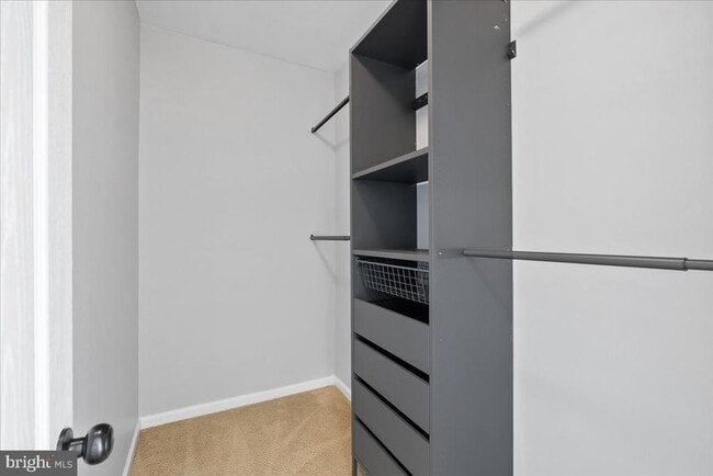 Building Photo - 12432 Liberty Bridge Rd