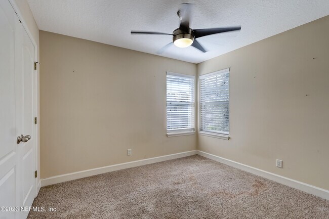 Building Photo - 2110 3rd St