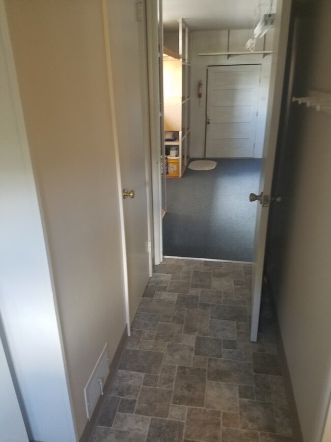 Building Photo - STATUS:AVAILABLE  |R136a| $1795