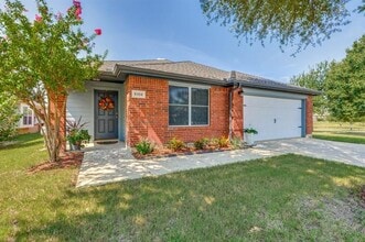 Building Photo - 5108 Persimmon Ct