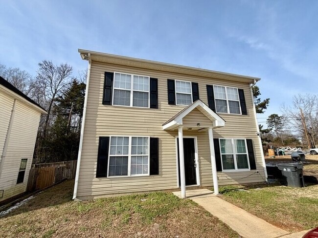 Building Photo - 3746 Glenwood Dr