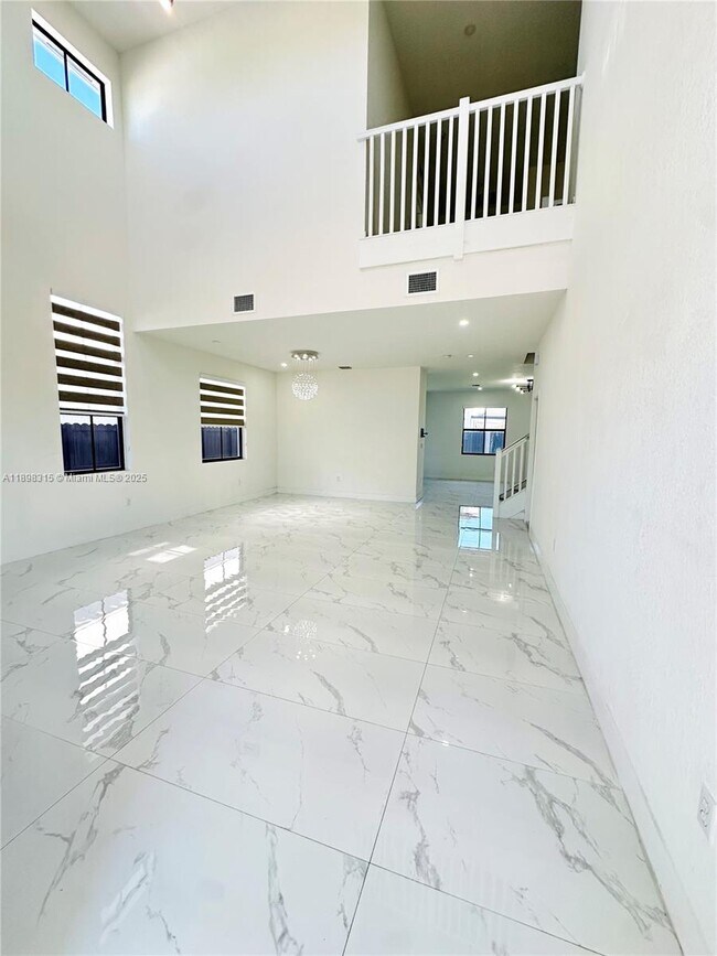 Building Photo - 1831 SW 145th Ave