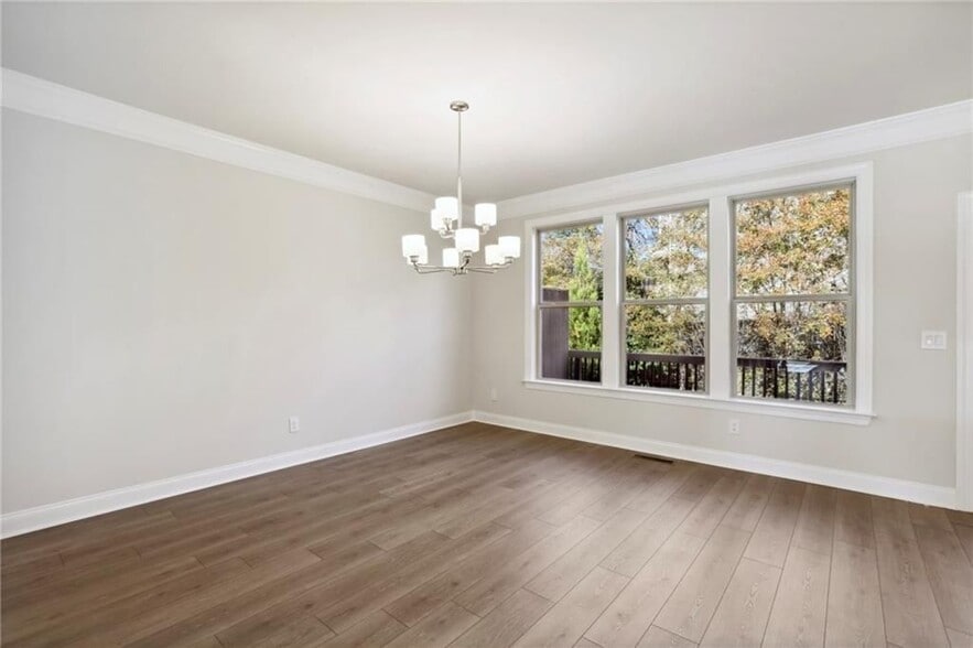 Building Photo - 1358 Live Oak Ln