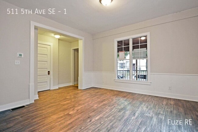 Building Photo - 511 5th Ave SE
