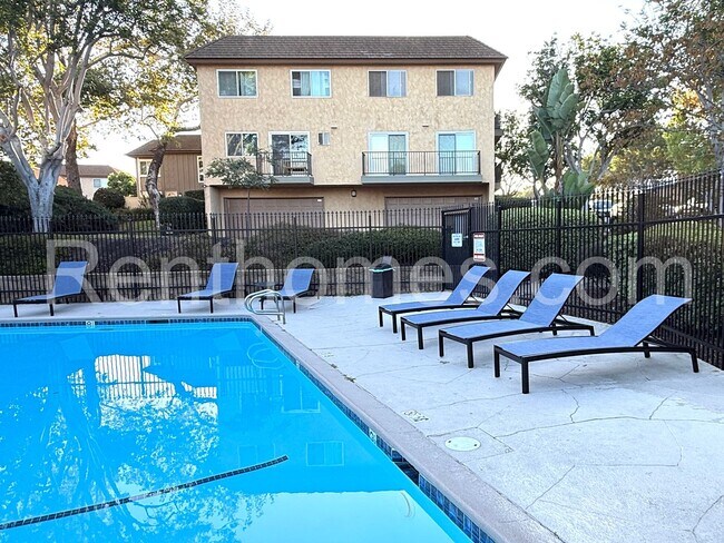 Building Photo - 2764 Meadowlark Drive
