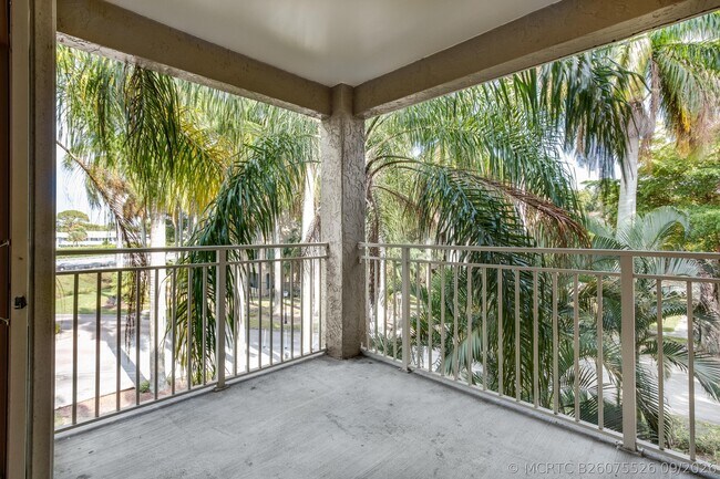 Building Photo - 1740 Palm Cove Blvd